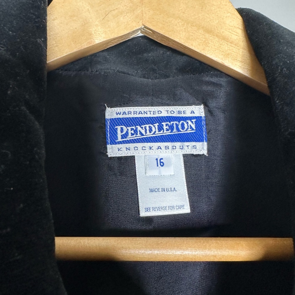 Pendleton Black Vest - image 3